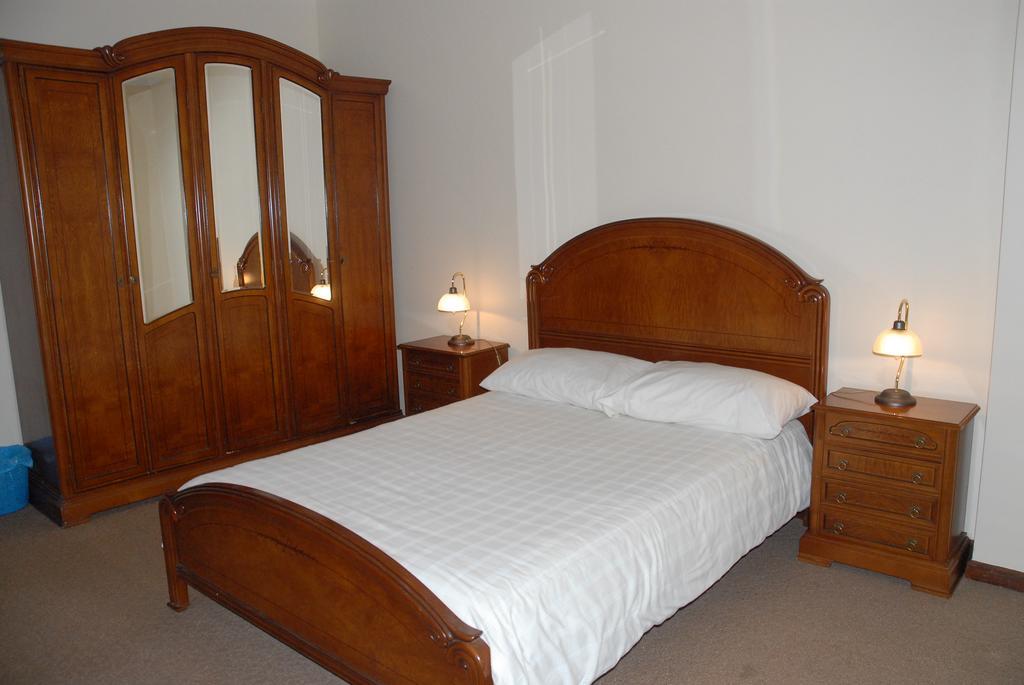 Apartamento Tatiana Seia Luaran gambar